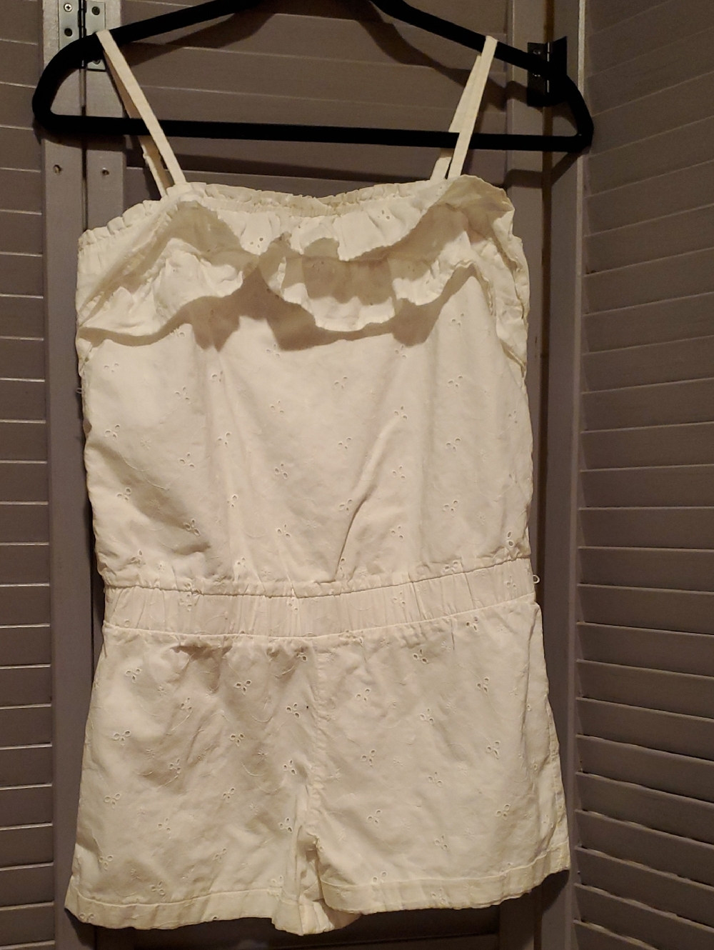 Cherokee White Eyelet Ruffle Romper Size XL (14-16)